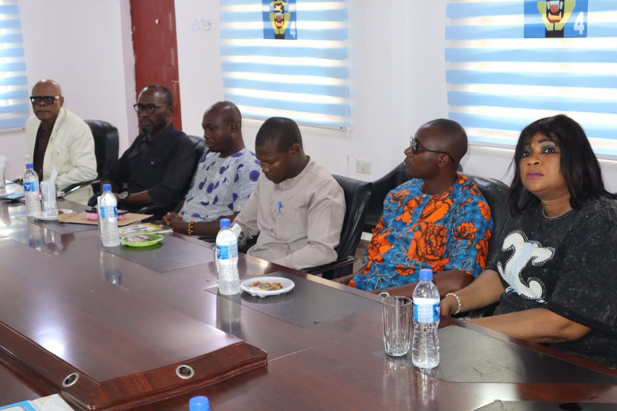 EDO STATE NUJ COMMENDS 4 BRIGADE FOR BOOSTING SECURITY IN THE 'HEART BEAT OF THE NATION'
<a href="/DHQNigeria/">DEFENCE HQ NIGERIA</a>
<a href="/HQNigerianArmy/">Nigerian Army</a> <a href="/EdoStateGovt/">Edo State Government</a> <a href="/NOA_EdoState/">NOA Edo State</a> #Nigerianarmy