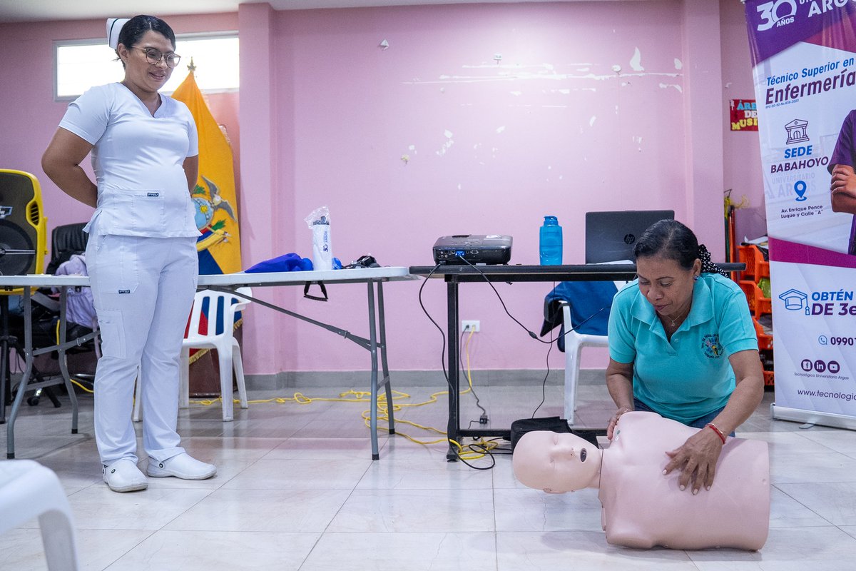 alcaldiabbhy's tweet photo. 🚨 El #COECantonal, presidido por el alcalde @GustavoBarquetM, resolvió: mantener a #Babahoyo en #AlertaAmarilla por 30 días.

Mira los detalles: https://t.co/0sgrwTJz3v

#AlcaldíaCiudadanaDeBabahoyo
#BabahoyoPreviene
#AccionesQueTransformanBabahoyo https://t.co/OVro2Hf6Ug