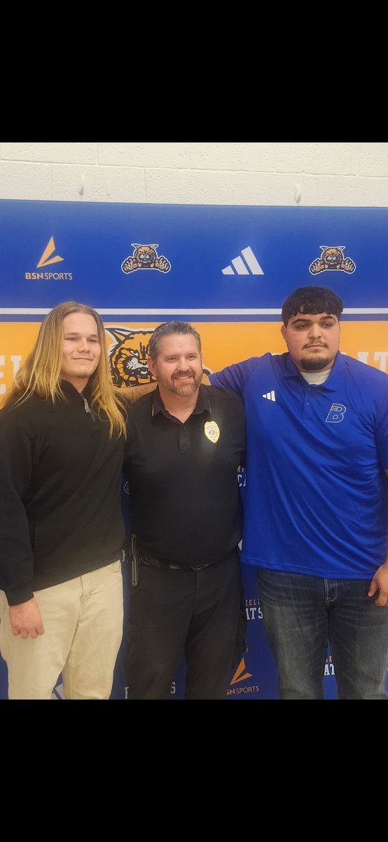 What a great day for <a href="/Cristian_m58/">Cristian Medrano</a> and <a href="/Col3Gosnel1/">Cole Gosnell</a> two #pro7recruits signed today to play football, <a href="/NMHU_Athletics/">New Mexico Highlands Athletics</a> <a href="/NMHUFootball/">NMHU Football</a> <a href="/nmpreps/">NMPreps</a> <a href="/CouchPSports/">Couch Potato Sports Coverage</a> <a href="/PrepRedzoneNM/">Prep Redzone New Mexico</a> <a href="/CoachTwelveGage/">Gage Guardiola</a> <a href="/coach_esprit/">Coach Esprit - Pro 7 Sports</a> <a href="/CoachTaufaasau/">Kurt Taufa’asau</a> The work starts now! Go be great!