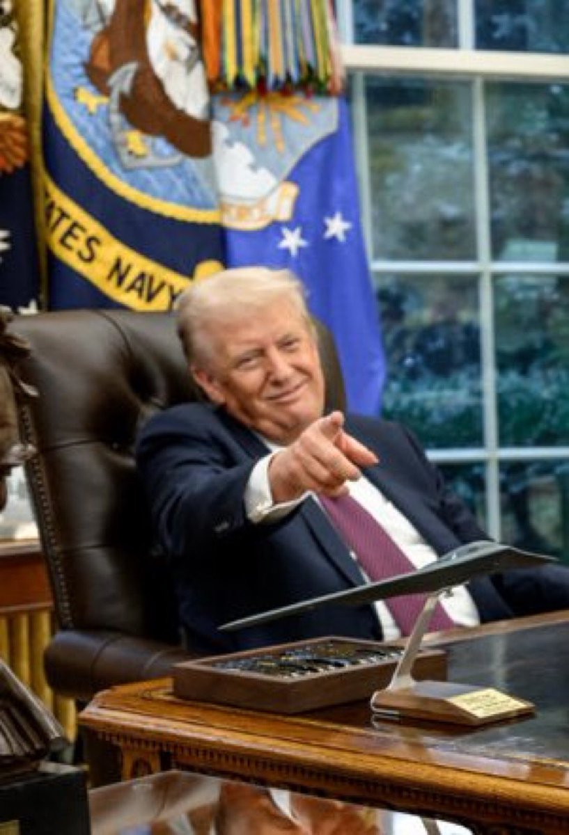 So Democrats begged for the Epstein Files to “get Trump” and then the Epstein Files are released and everyone learns Trump was one of the first people to call the police on Epstein and referred to Ghislaine Maxwell as his evil operative?

One of the biggest backfires ever 😭🔥