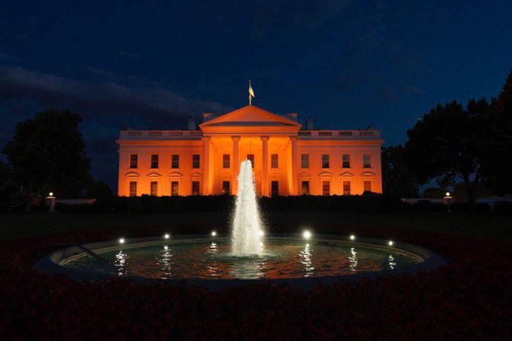 🚨ALERT: THE WHITE HOUSE HAS JUST TURNED ALL ORANGE GOING ALL NUCLEAR !!!Yes!

Q CHILDREN PLEASE FOLLOW AND REPOST