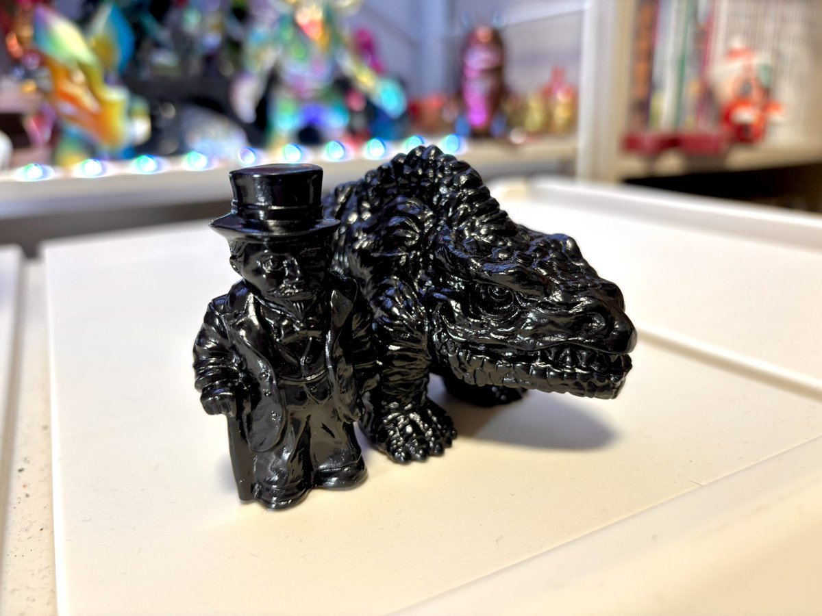 ワンフェス戦利品③ oneup.さんでメガロサウルス ＋ 博士 黒素体セット