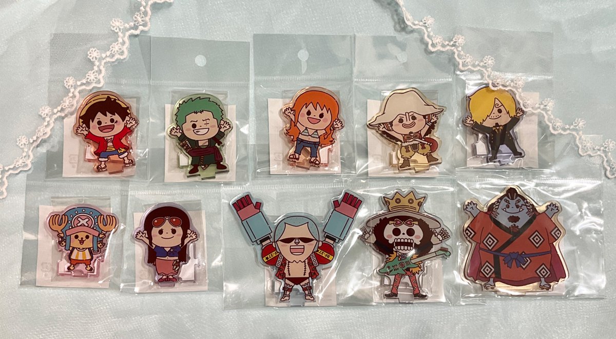 オススメ商品】 バンザイ！アクリルスタンド ルフィ/ゾロ/ナミ