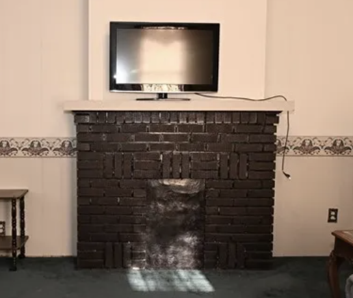 oldhouseunder50's tweet image. Turn-of-the-Century #Duplex: Charming Riverside Living in #Pennsylvania Under $90K. 
oldhousesunder100k.com/turn-of-the-ce…