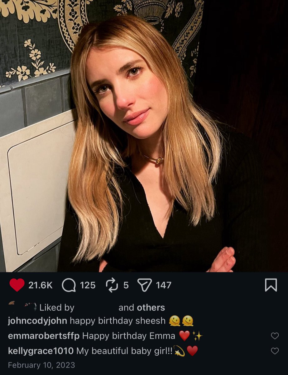 hourlyyemma's tweet image. love the fact that emma roberts got the kind of guy that only posts on social media when it’s her birthday and never any other time