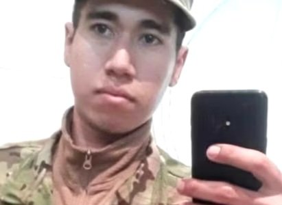 Y la responsabilidad del Servicio Penitenciario?  "No es justo llevarlo en un cajón" sostuvo el padre del soldado voluntario, Juan Gómez, al recordar lo sucedido con Rodrigo. El uso de teléfonos, es una realidad admitida en los penales. Hasta cuándo más víctimas de afuera.