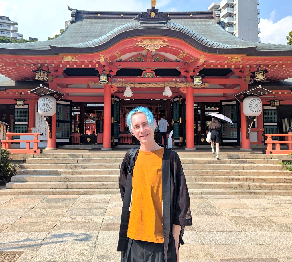 2月11日は『建国記念の日』です。他の多くの国は『独立記念日』がありますが、日本は『建国記念の日』なんです。これは、日本はどこかの国から独立したのではなく、ずっと日本であったということを意味します。この先もずっと、日本が日本であり続け、素晴らしい文化が受け継がれることを願います。