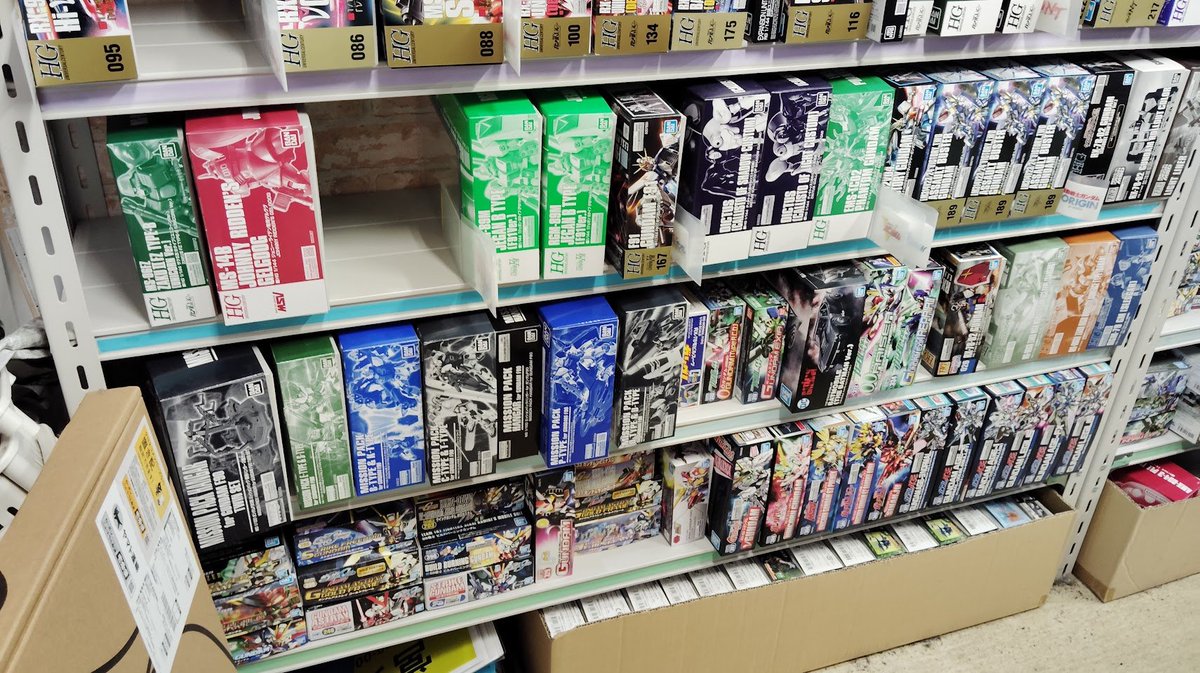 さて2月11日の営業も開始します！ 今日は久しぶりに雨って感じの雨です