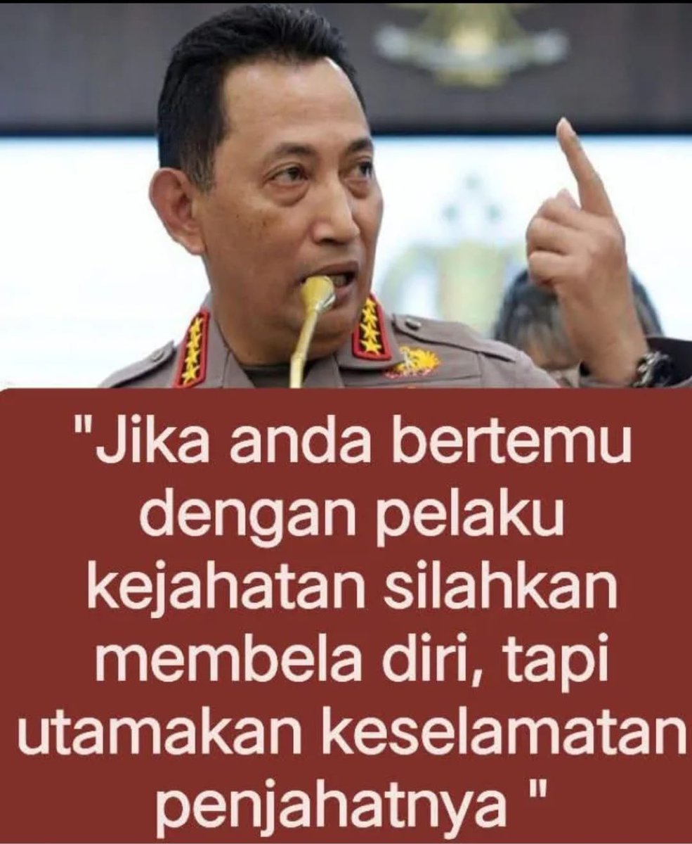 Jangan lupa yah... 

UTAMAKAN KESELAMATAN (penjahat)