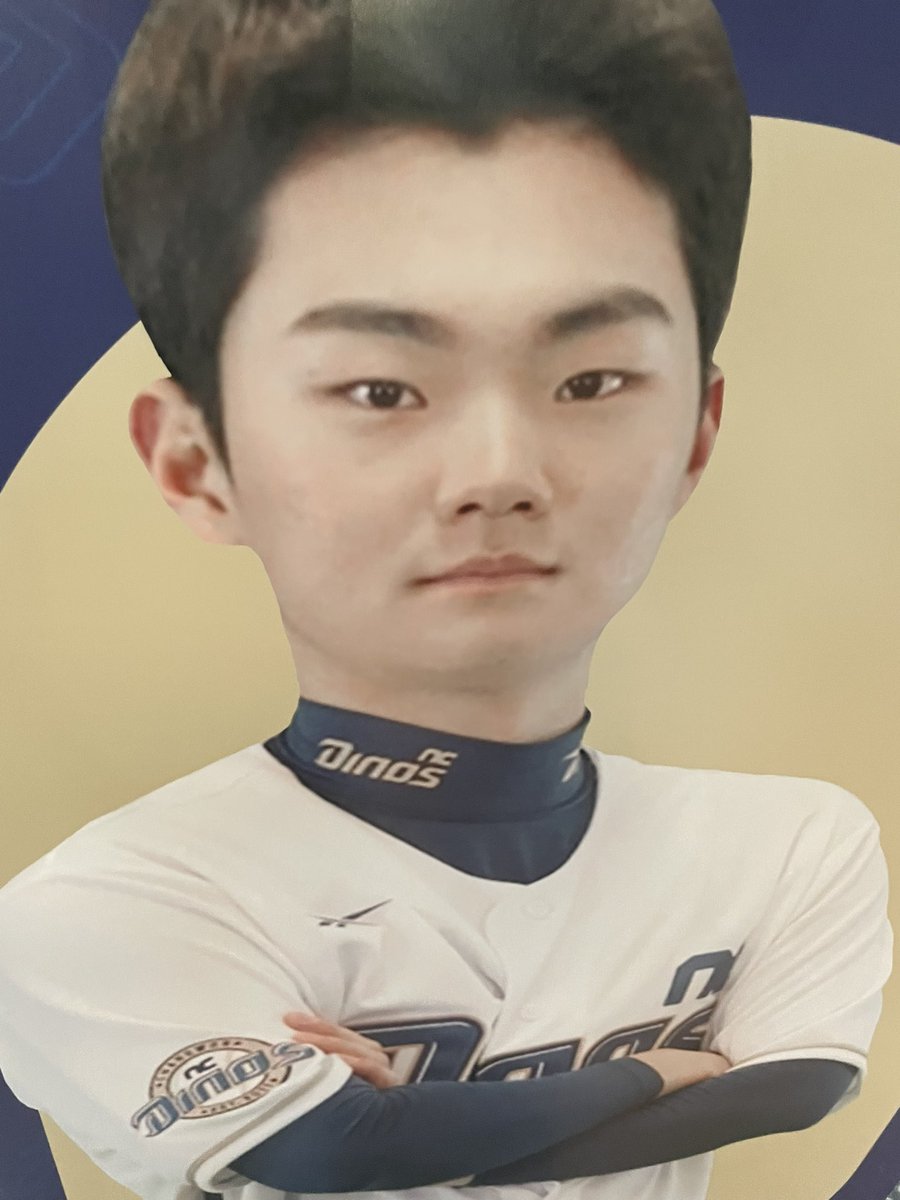 저 살아있더요 어제는 엔팍스벅도 다녀왓슨