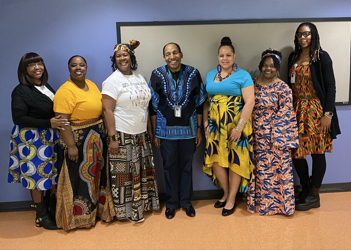 GullattES tweet media