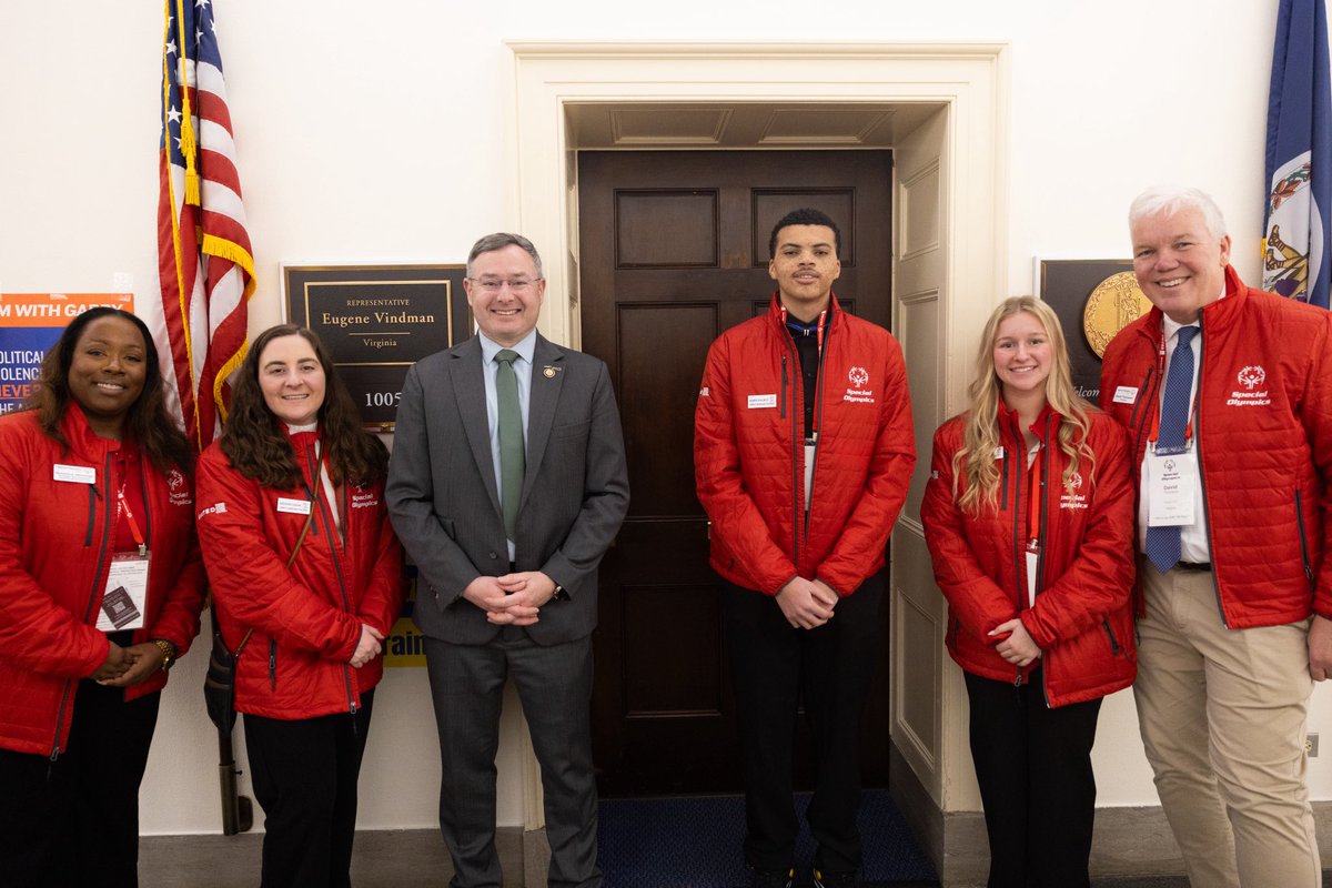 SOlympicsVA's tweet photo. Appreciative of the opportunity to meet with @RepVindman during #SOHillDay to share why inclusive schools and health access matter to our athletes and families. 🏛️💙 https://t.co/4RZhlnrngO