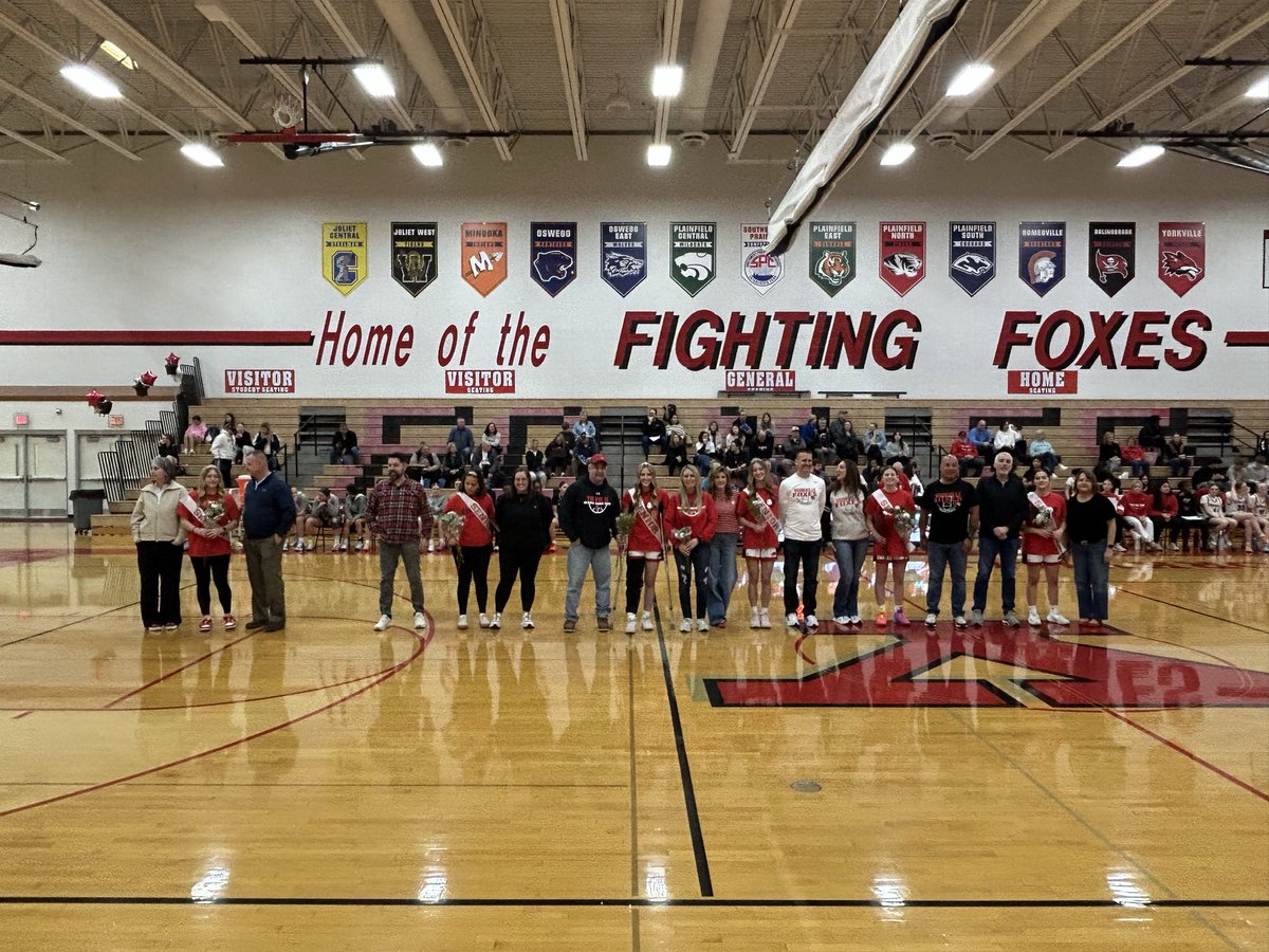 Yorkville Foxes tweet media