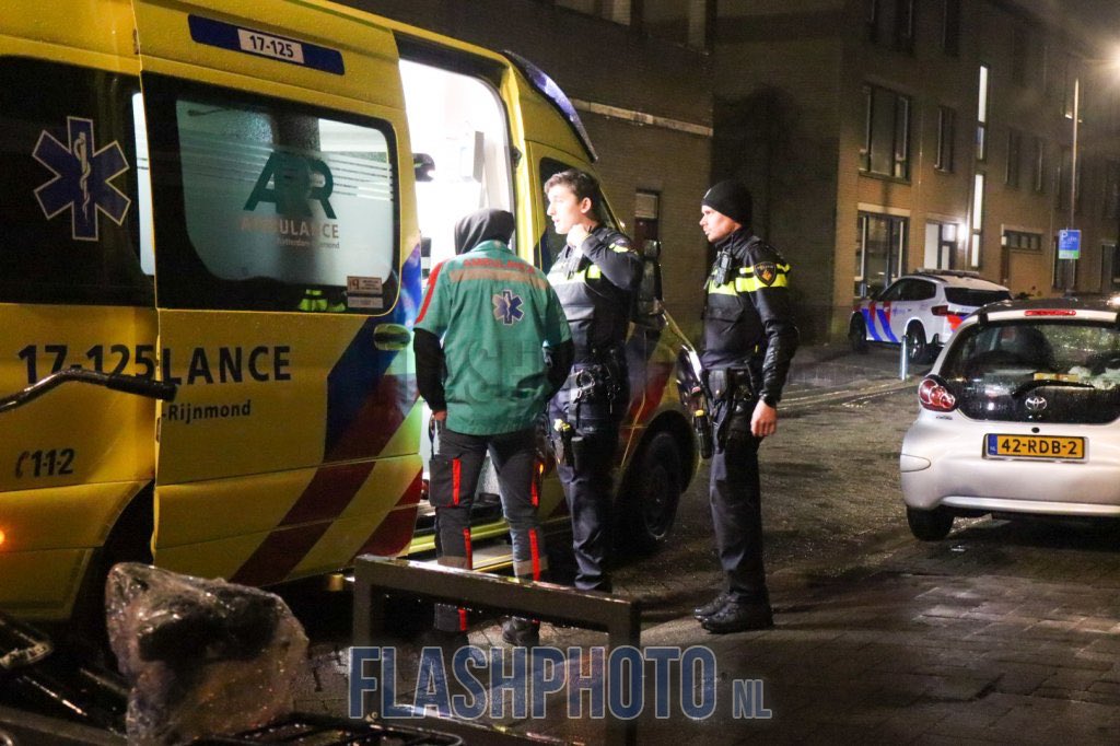 Jongen gewond na steekpartij