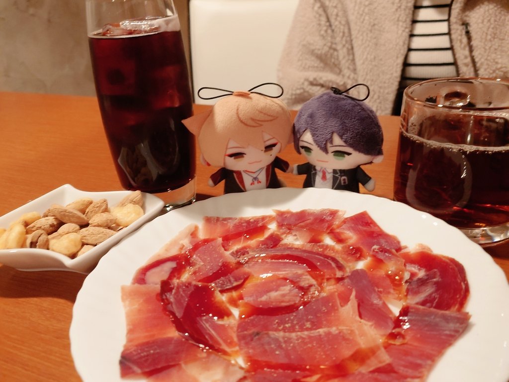 先日の飲みの写真をあげていないという失態に気付いたポンコツです

飯子さんありがと〜！！
今度はゆっくりご飯行こう😂