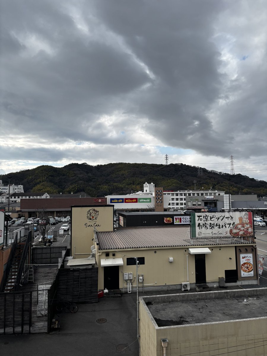 kenchi1215's tweet photo. 出張といえばハードオフ巡りでしょう。

#ハードオフ
#ハドフ
#広島坂店 https://t.co/Rb8zuso6iF