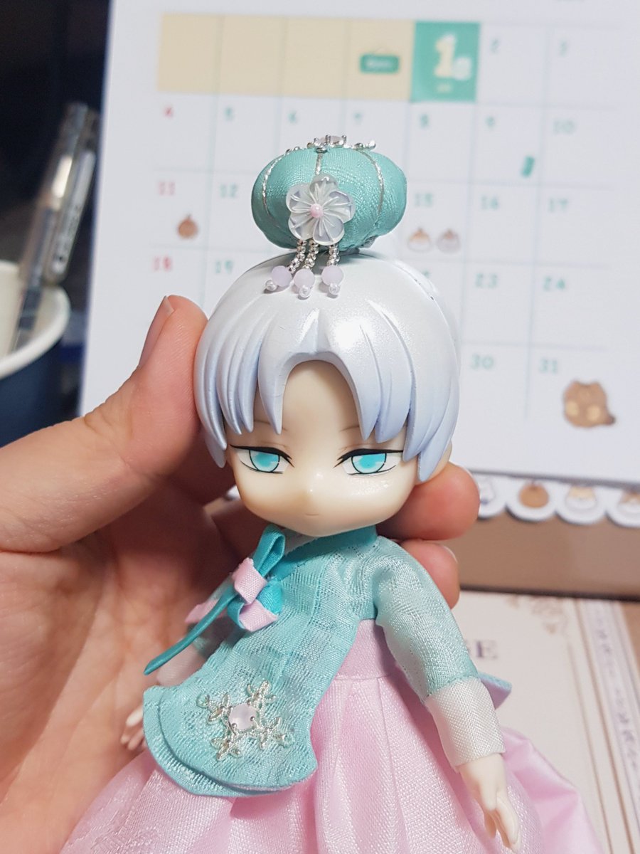 휘익_작업계 tweet media