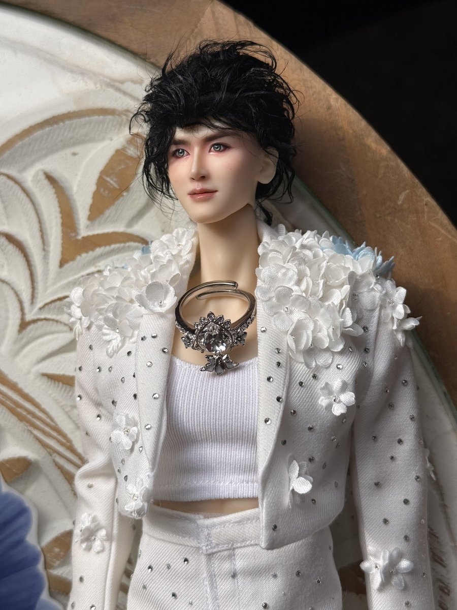 "Sans toi, mon cœur cesse de battre
Avec toi, il bat la chamade"
“没有你，我的心停止跳动；
与你相伴，它如擂鼓般狂跳。”
#ZhangZhehan  #张哲瀚 #張哲瀚 #ZZH #チャンジャーハン  #จางเจ๋อฮั่น  #zhangzhehan_super3
#チャンジャーハン #チャンジァハン 
#จางเจ๋อฮั่น
#onauratoutvu