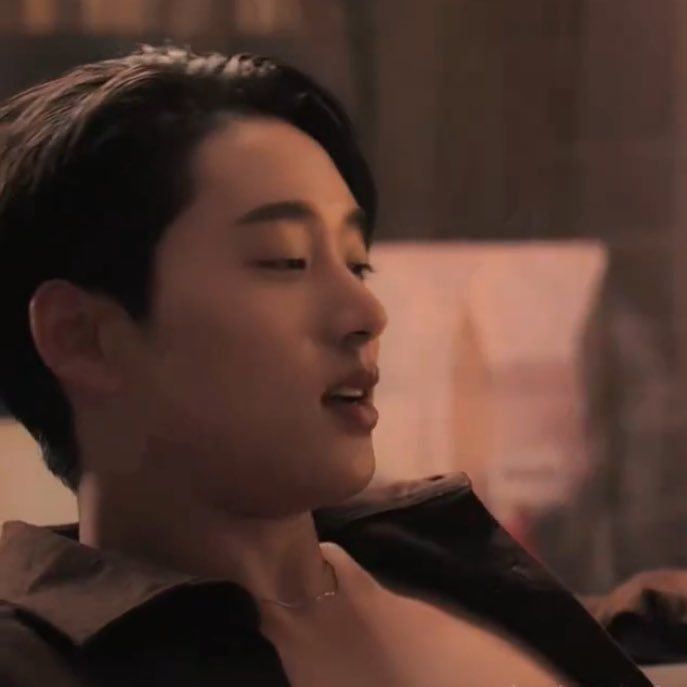 mamxaw24's tweet photo. พี่เฝ้ารอน้องมอธทุกคืนวันมาเ���่นกับใจพี่ได้เลย
#YouManiacSeries https://t.co/FEUcjQBQPc