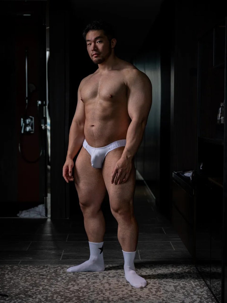 Muscle Photographer Nobi tweet media