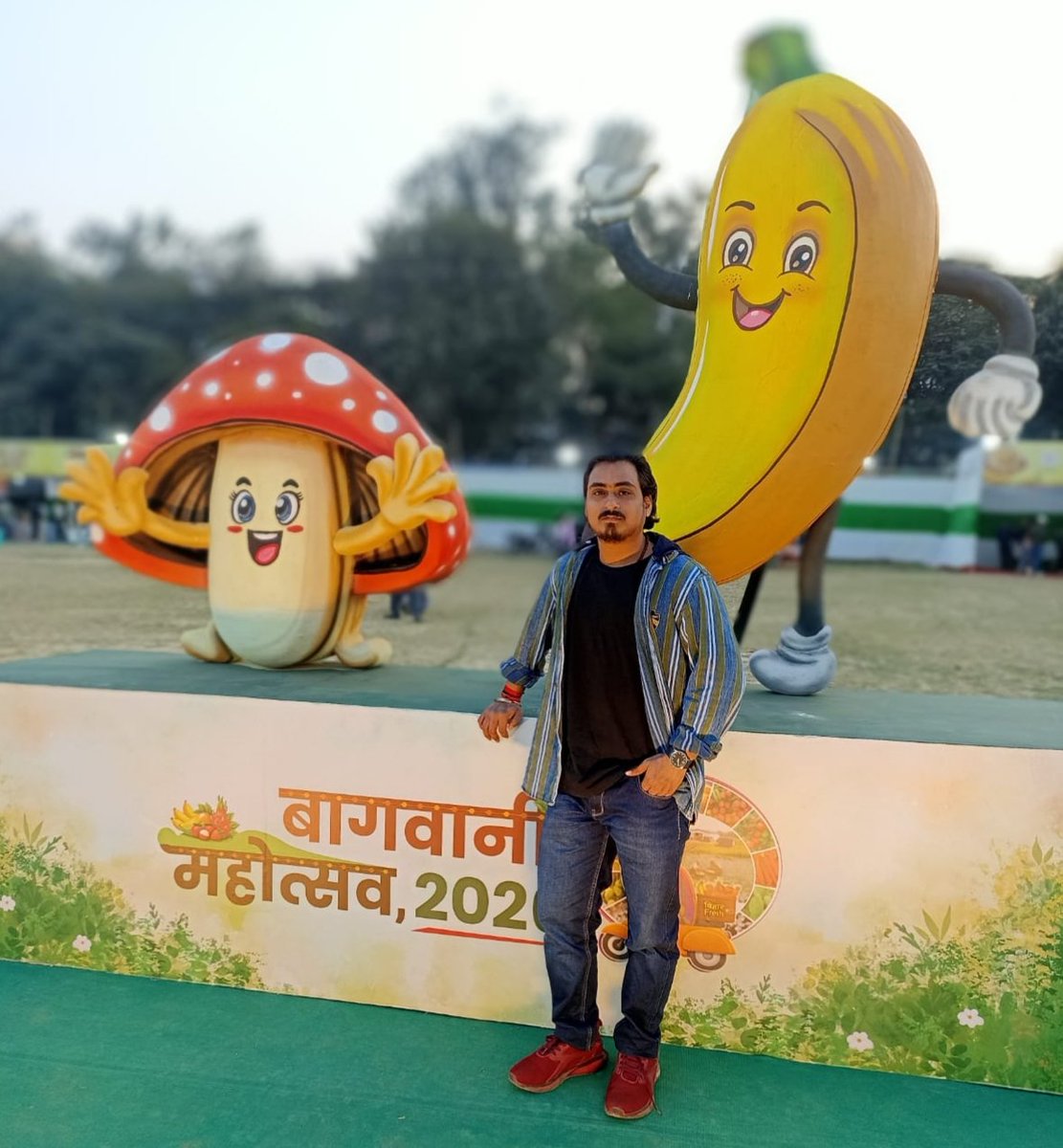 krishnasingh823's tweet photo. Bagwani Mahotsav 2026 #thebusinesskrishnasingh 
https://t.co/vIbbkGfdS2 https://t.co/VM4r6b7imJ