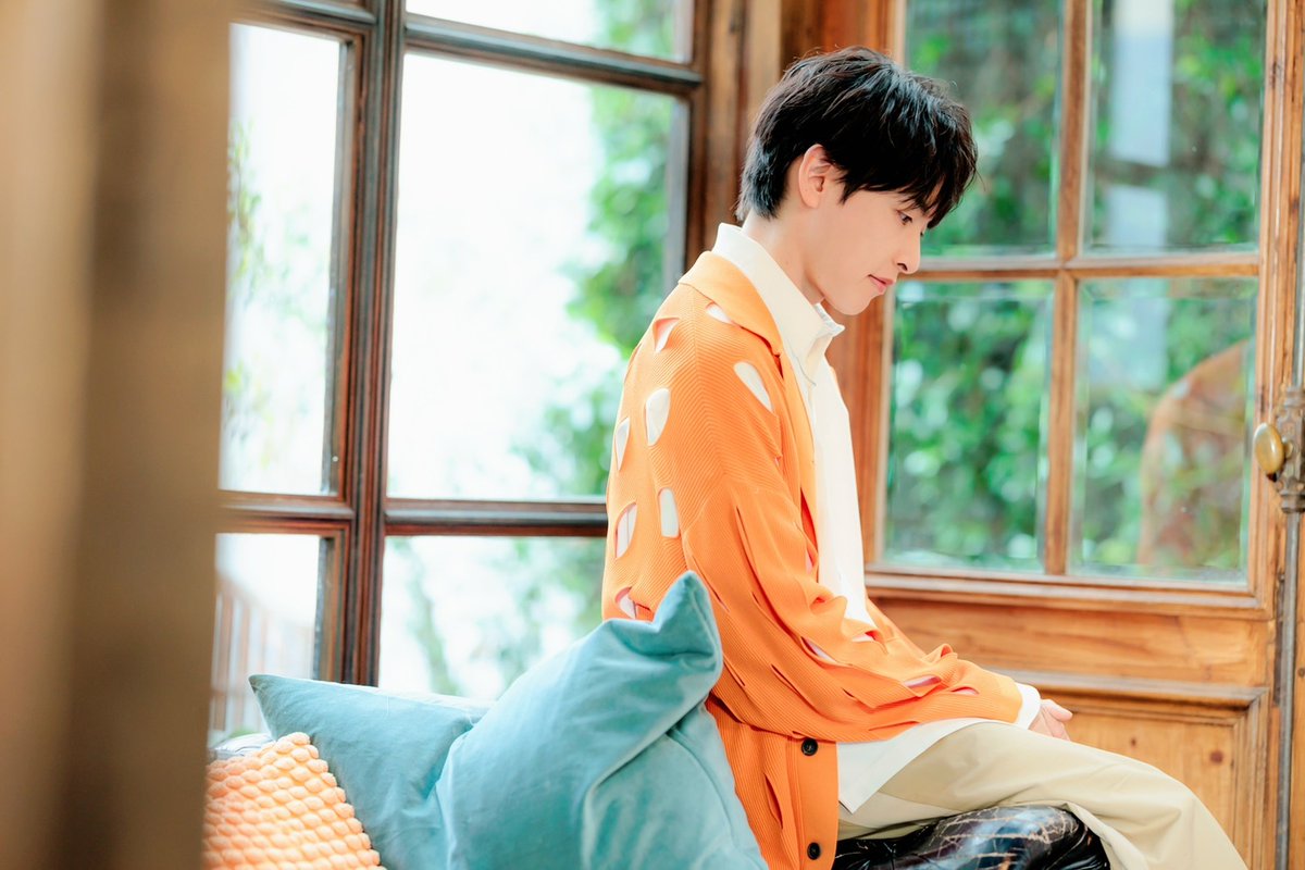 ＼2/15(日)23:59まで💨／
＃たまカレ カレンダー2026

卓上カレンダーはもちろん、
カードカレンダーにも素敵なカットがたくさん🙌
ぜひ皆さんのお手元にお迎えくださいね✨️

さらに4/4(土）には、
抽選で特典会（サイン会）も🖊️
🛒tamakare2026.stores.jp

#たまチャレ　＃田丸篤志