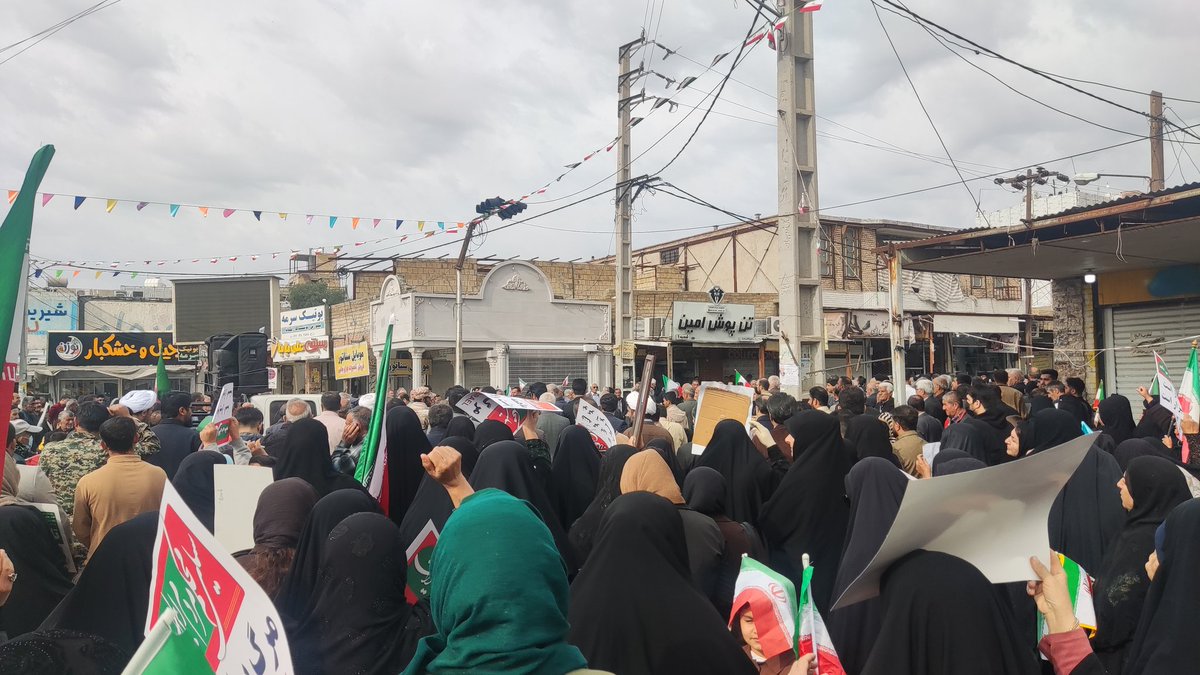 اومدیم به امر رهبر برای به زانو دراوردن هرچی دشمن و فتنه گره
اینه اراده ملی ما 🇮🇷
هیهات من الذلة 
لبیک یا خامنه ای
#فتح_بزرگ
#صدای_واحد