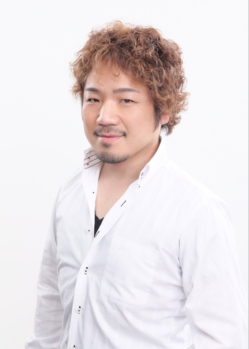 毎日キャストチェックしてくださいね🌱
⁡
【キャスト紹介】
ローレンス氏/騎士 : 塚本伸彦(賛助教員)
⁡
【公演日時】
・3月5日 18:00開演
・3月6日 13:00開演(開場は開演の30分前)
⁡
料金等その他詳細はチラシをご覧下さい✨️