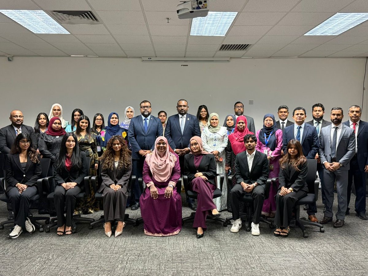 Maldives in Malaysia tweet media