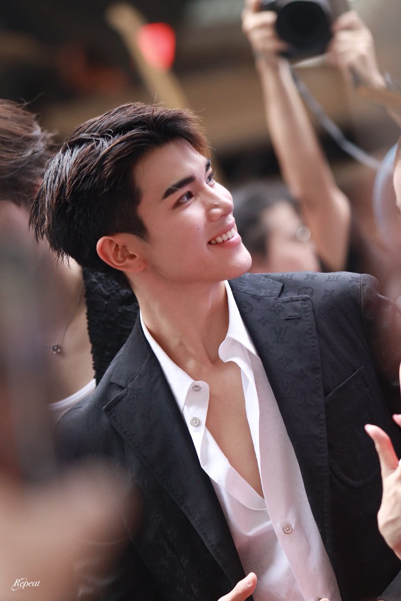 Some #GMMTV actors truly have exceptional skills. For me, these artists stand out for their acting, emotional depth, and expressions. This list isn’t ranked, they’re all incredibly talented.

1. Chimon
2. Nanon
3. Gun ATP
4. Khaotung
5. Fourth

How about you guys?