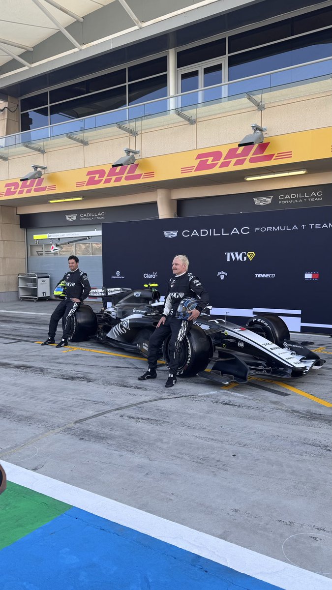 Foto oficial de Cadillac  #F1