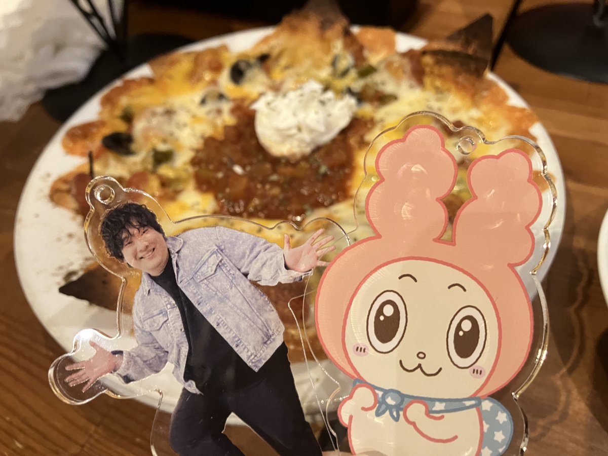 moka_explain's tweet photo. ラ前のラ
#岡崎体育 #wallets #OTWORKS https://t.co/z95sldwzd0
