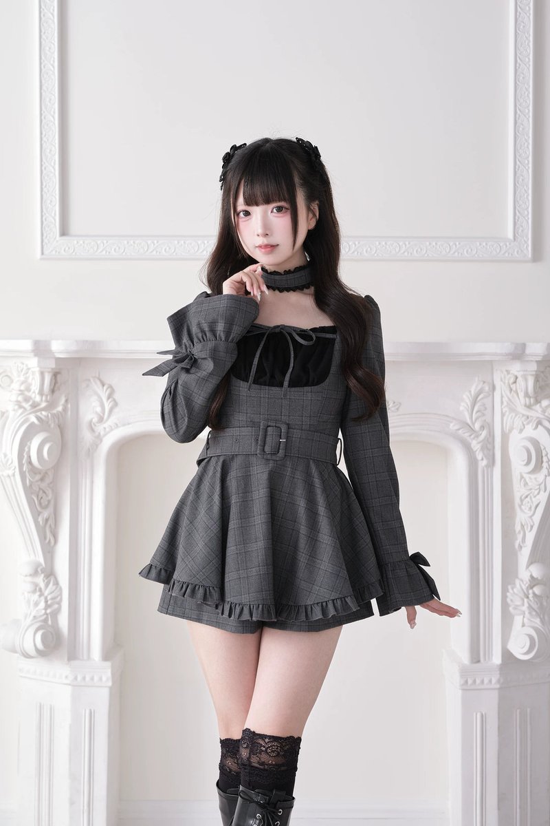 honeywardrobe07's tweet image. Window New Arrivals💥Jirai Kei Plaid Dress and Shorts Set Lace Trim Choker

The classic plaid Jirai Kei two-piece set with dress and shorts—stylish yet comfy for everyday wear!🎀✨

Purchase link: honeywardrobe.com/collections/20…

#JiraiKeiStyle #PlaidOutfit #Everydaylook #jfashion