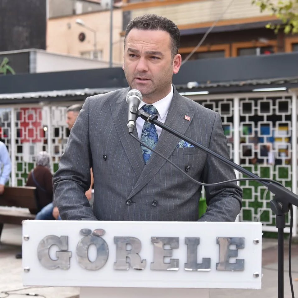 SİYAH SANCAK tweet media