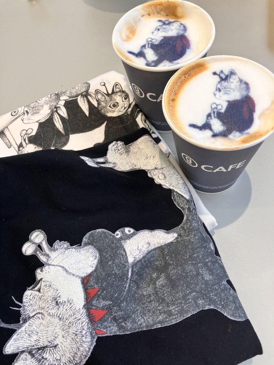 rozebenicho's tweet photo. グラニフ東京まで、ヒグチユウコさんデザインTシャツを買いに。欲しいサイズ買えました。あと一種類は売り切れだったけども。ギュスターヴ君のカフェオレもいただけて来てよかった☺️ https://t.co/xqZAr8E91O