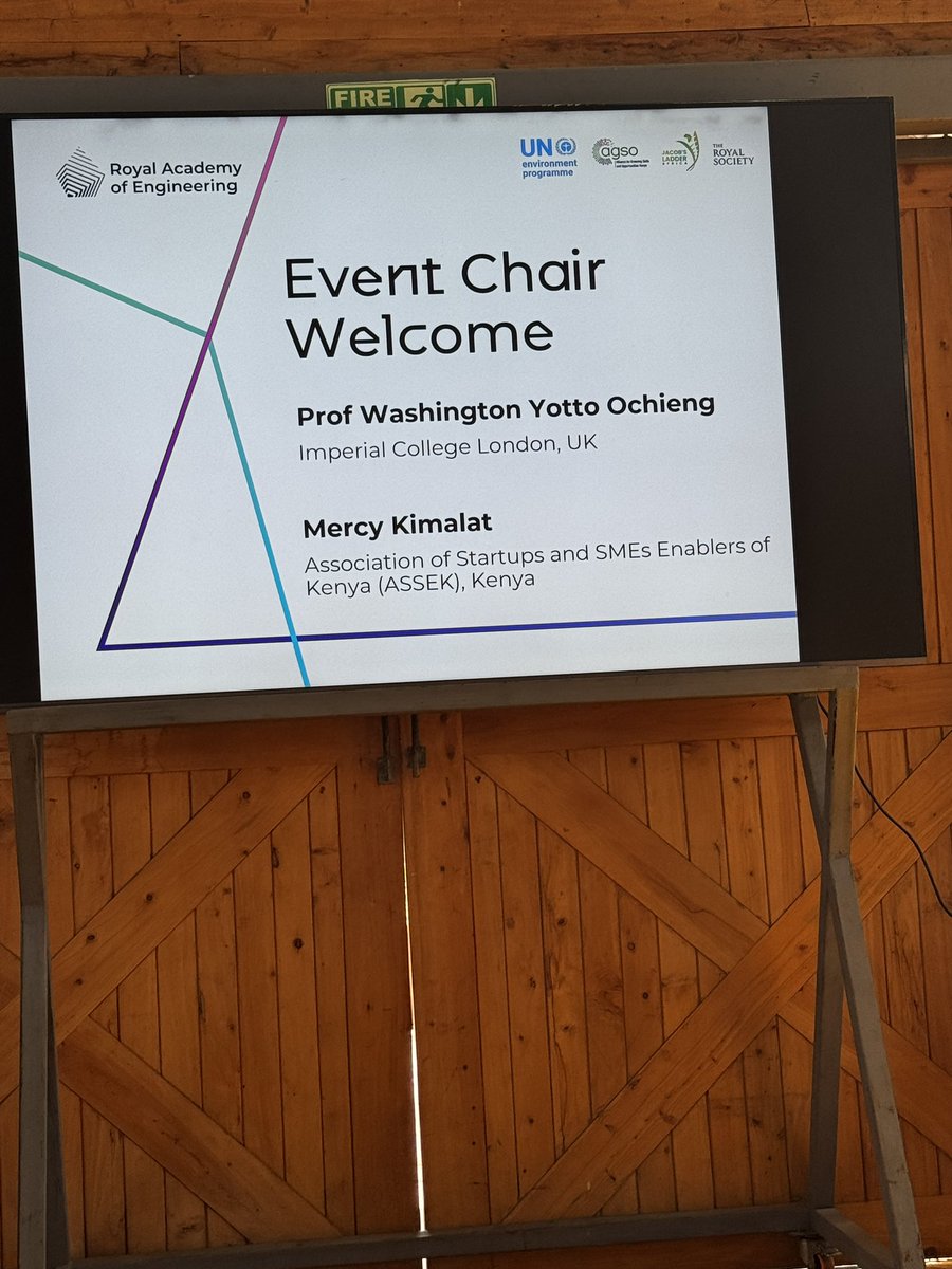 🇹🇩 <a href="/Chadinnov/">Chad Innovation Hub</a> is present at the Green symposium, excited to engage with global partners, innovators &amp; policymakers shaping the future of sustainable development. Let’s build the skills we needs for a greener tomorrow. ♻️✨<a href="/RAEngNews/">Royal Academy of Engineering</a> 
#GreenSkills #sdgs #Chad