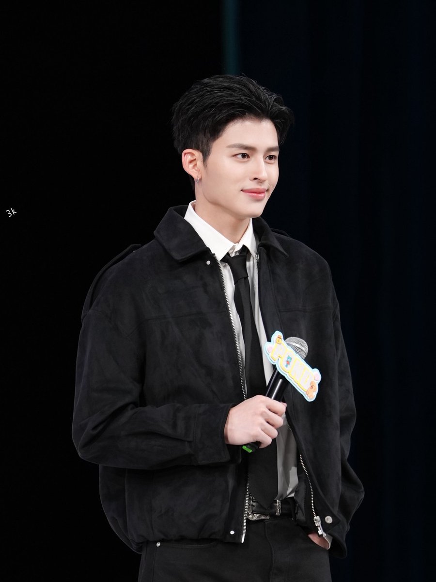 3k（3000） tweet media