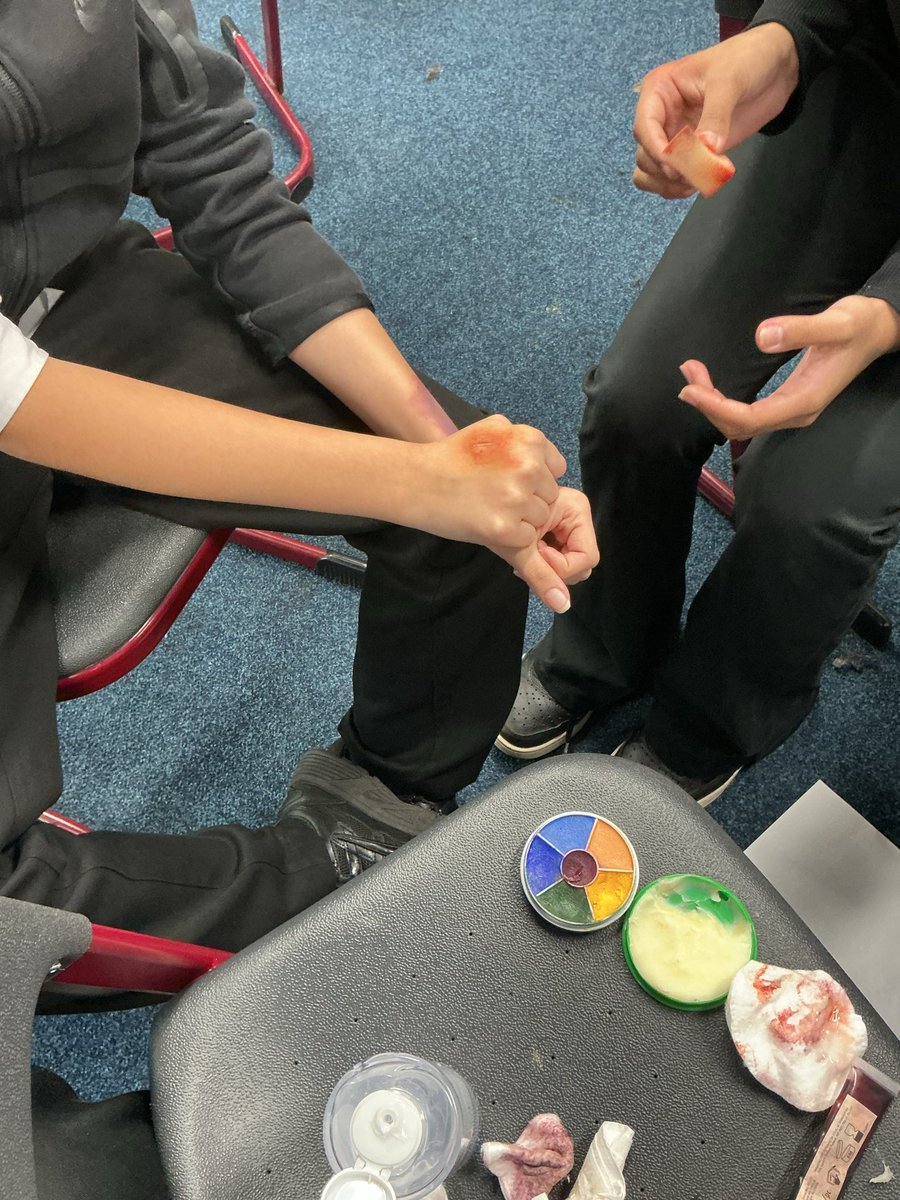 Performing Arts tweet media