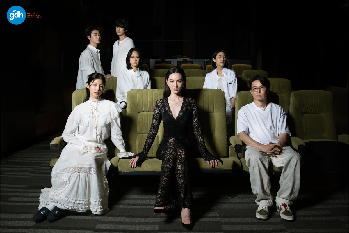 ใครคือทายาทคนต่อไป?
เตรียมพบกับความสยองครั้งใหม่
ไปกับ ‘INHERIT’ (Working Title) ปลายปีนี้

เปิดกล้องอย่างเป็นทางการแล้ว สำหรับ “INHERIT” (working title) ภาพยนตร์ดัดแปลงจากบทประพันธ์สุดคลาสสิก ‘ทายาทอสูร’
จากความร่วมมือของ GDH และ TOFU FILMS

รับหน้าที่โปรดิวซ์และกำกับโดย