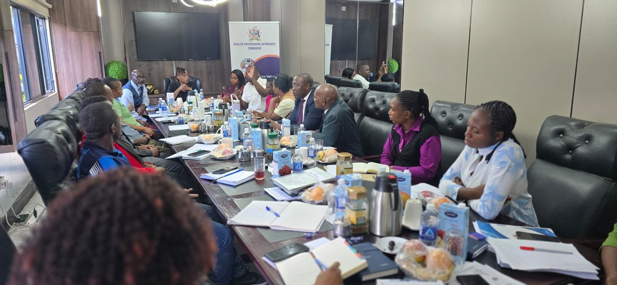 DrugsZw's tweet photo. Key players unite! 🤝 National Tech Committee on Drug &amp; Substance Abuse &amp; Health Professions Authority held inception stakeholder meeting to streamline setup of rehab centres. Primary goal is to improve care, lower costs, easier access! https://t.co/ggvHB0nhlJ