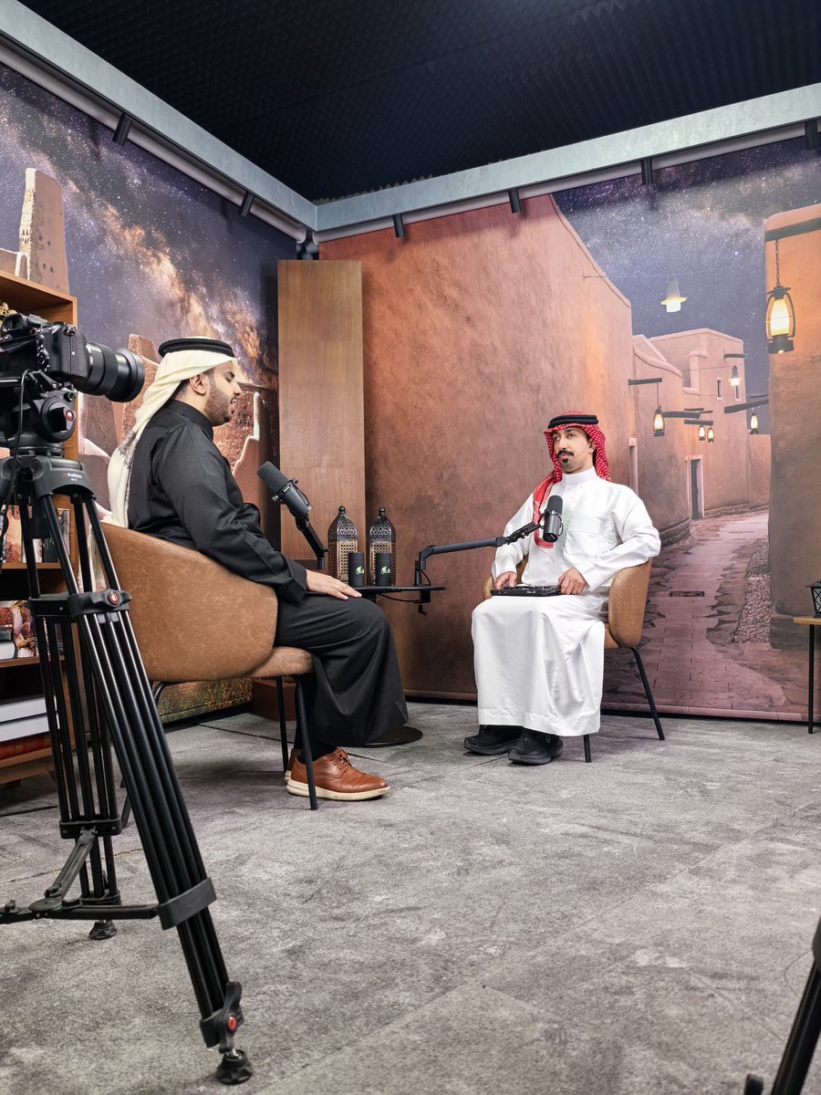 رمضانكم هالسنة مع عبدالرحمن بن عبدالعزيز غير ✨🌙
في ظهور إعلامي مميز قادم…
تتوقعون وين؟ ومع من؟ 👀🔥

خلو التوقعات تشتغل… والمفاجأة بتكون على مستوى الحدث 🎙️🎬
ترقبوا 💫