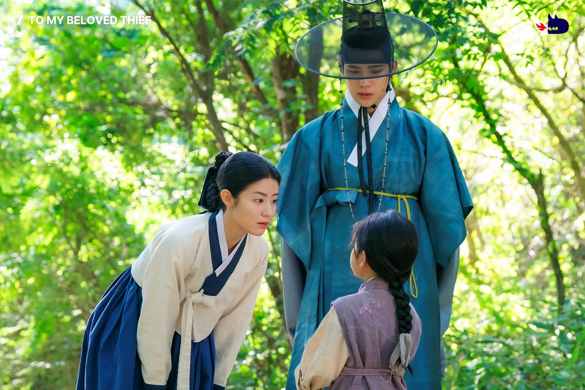 studiodragonKR's tweet image. Lee-yeol’s devotion, willing to risk his life🥹
New episodes of #ToMyBelovedThief every weekend on #Viki