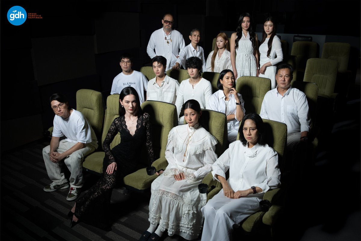 gdh559's tweet image. ใครคือทายาทคนต่อไป?
เตรียมพบกับความสยองครั้งใหม่
ไปกับ ‘INHERIT’ (Working Title) ปลายปีนี้

เปิดกล้องอย่างเป็นทางการแล้ว สำหรับ “INHERIT” (working title) ภาพยนตร์ดัดแปลงจากบทประพันธ์สุดคลาสสิก ‘ทายาทอสูร’
จากความร่วมมือของ GDH และ TOFU FILMS

รับหน้าที่โปรดิวซ์และกำกับโดย…