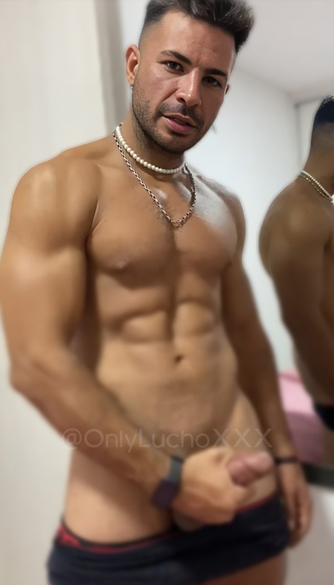 OnlyLuchoXXX's tweet photo. @sebaszanetti @HotLatinBoy12 En Instagram/ en Twitter https://t.co/FCyregRGqr