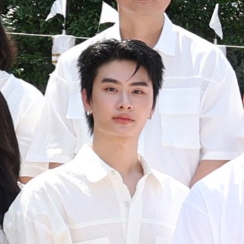 ออร่าพี่ดารามาก 🤍✨👏🏻

#Inherit
#THAIchayanon