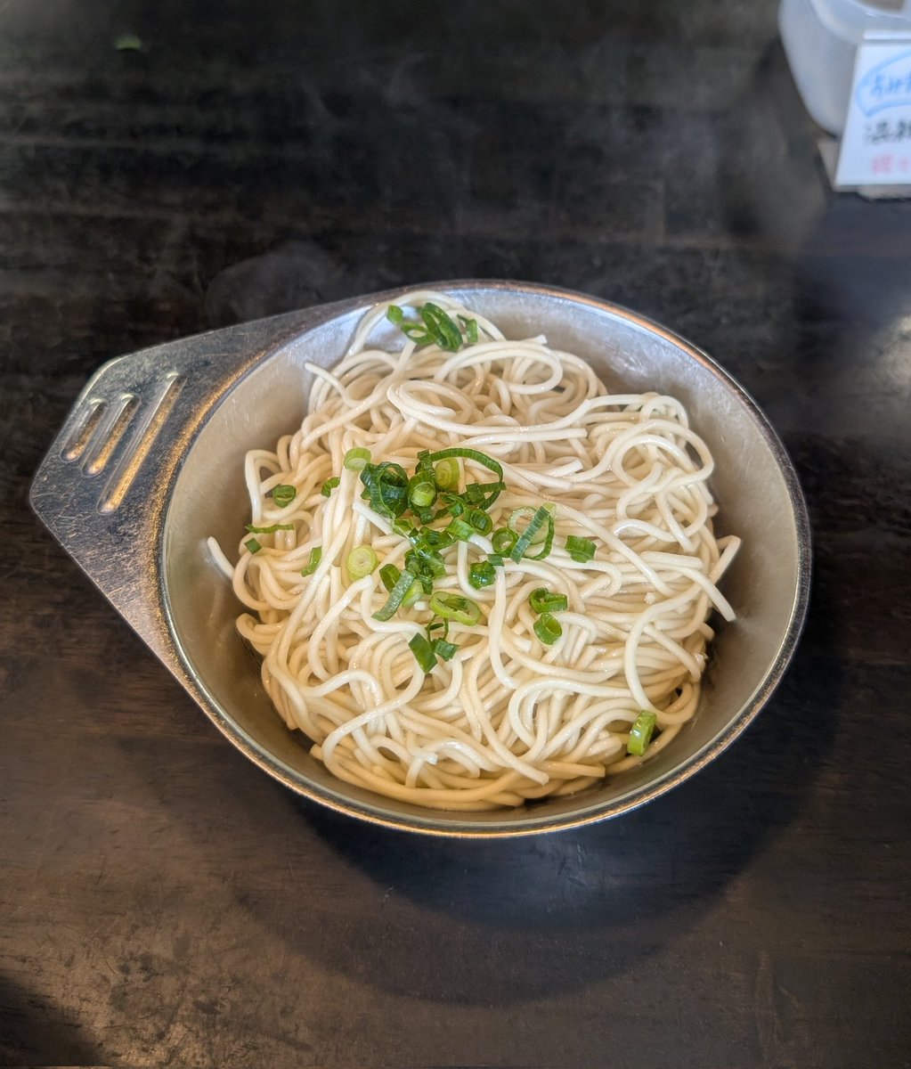 CHANK0MA's tweet photo. 博多ラーメン なみへい（三重県四日市市）
博多ラーメン
ごはん（小） 替玉 https://t.co/aVrjCy6fNa