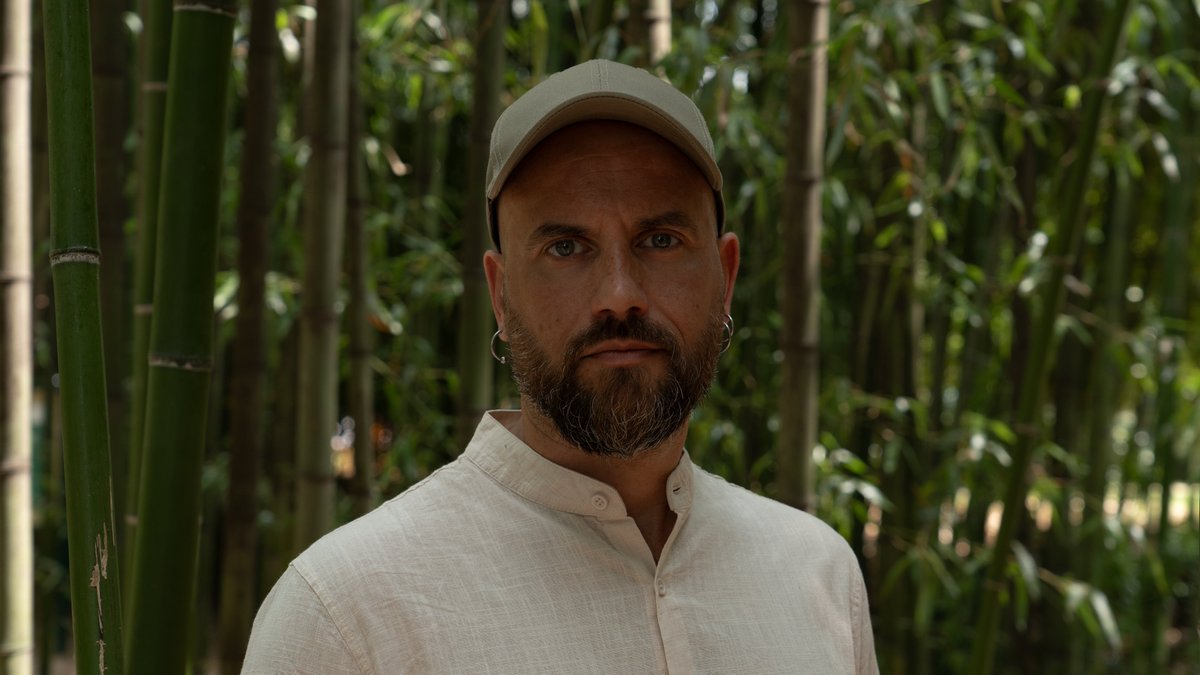 Virus Editorial tweet media