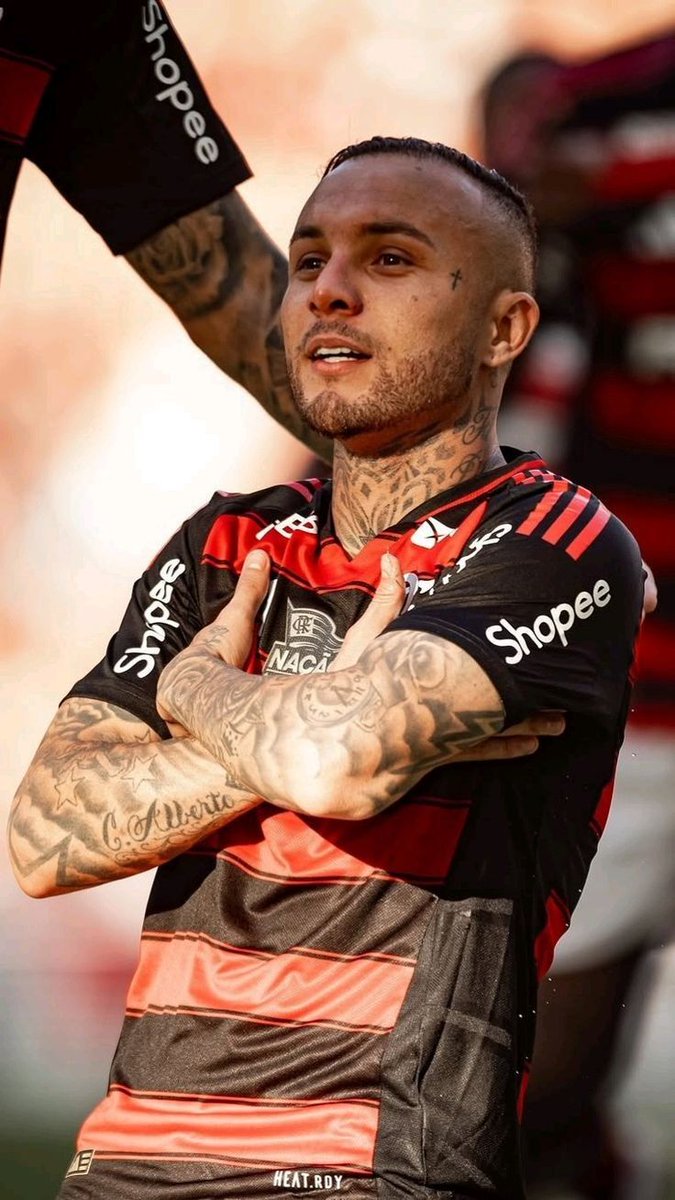MengoDaOpressao's tweet image. Entendam uma coisa...

O único jogador que está isento de críticas em 2026 se chama Everton Cebolinha 

Hoje é Cebolinha e mais 10 no time titular do Flamengo