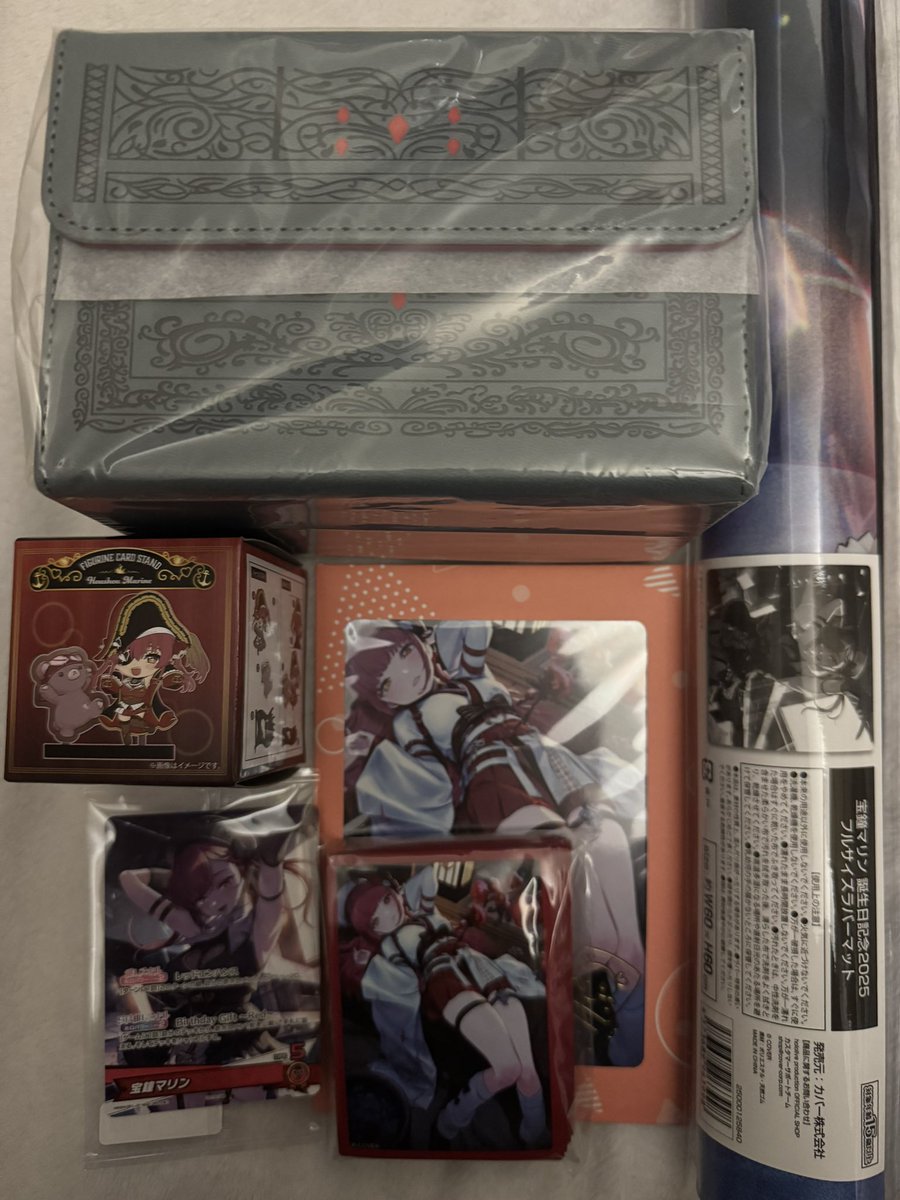 マリン船長の生誕グッズセットが届いた✌️ デッキケースにプレイ