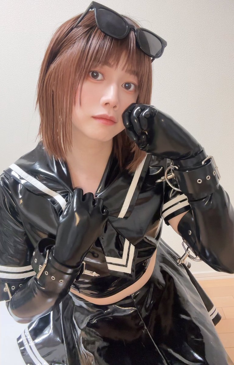 Kasumi_JumpJump's tweet photo. ラバーとかエナメルとかを着れるイベントが
なかなか無くてさみしい🥺
#latex #rubber https://t.co/L5aOfdqphA